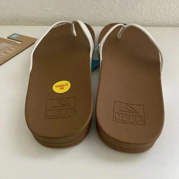 REEF Women’s Cushion Court Comfort White Cloud Slippers Flipflop Sandals 11 NEW! - Picture 3 of 9